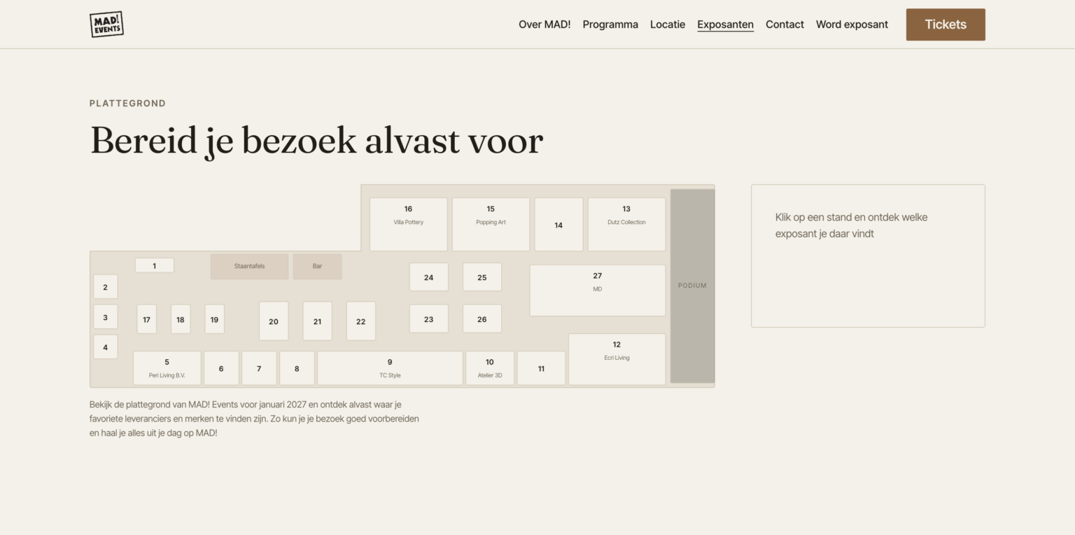 Interactieve plattegrond van de beursvloer met genummerde stands en exposantnamen
